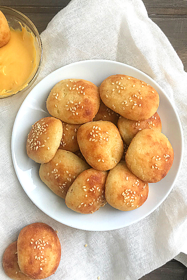 Keto Pretzel bites (Low carb soft Pretzels)